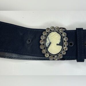 Victorian Cameo Lady Buckle Vintage Black Belt‎ Size M